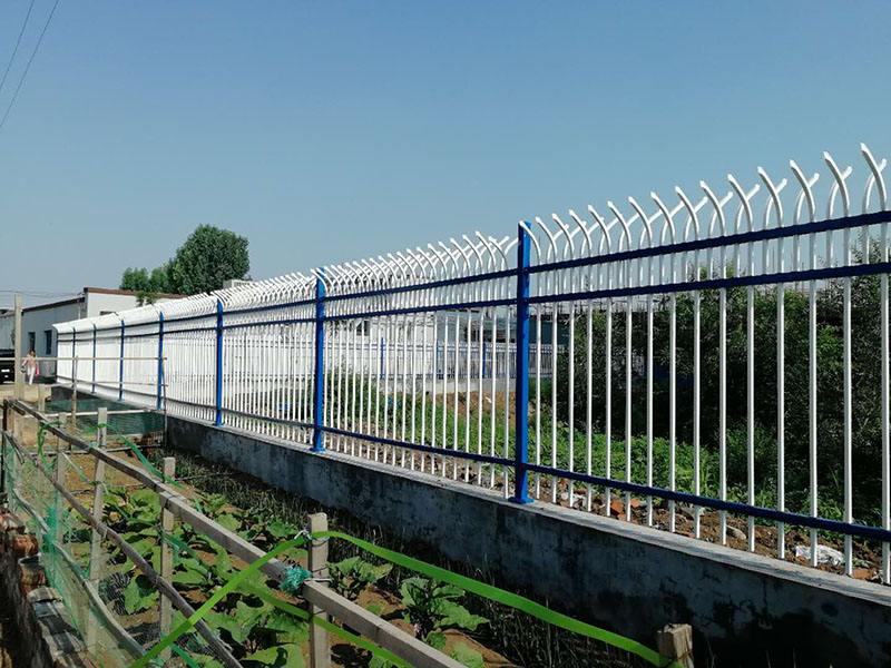 工地护栏|铁艺栏杆|别墅栏杆|围墙栏杆
